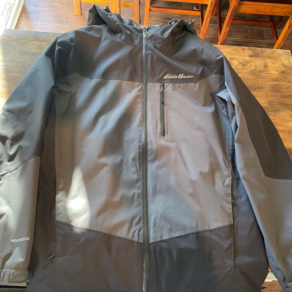 Eddie Bauer Men's 3-in-1 ski jacket shell only, size S - Picture 1 of 4